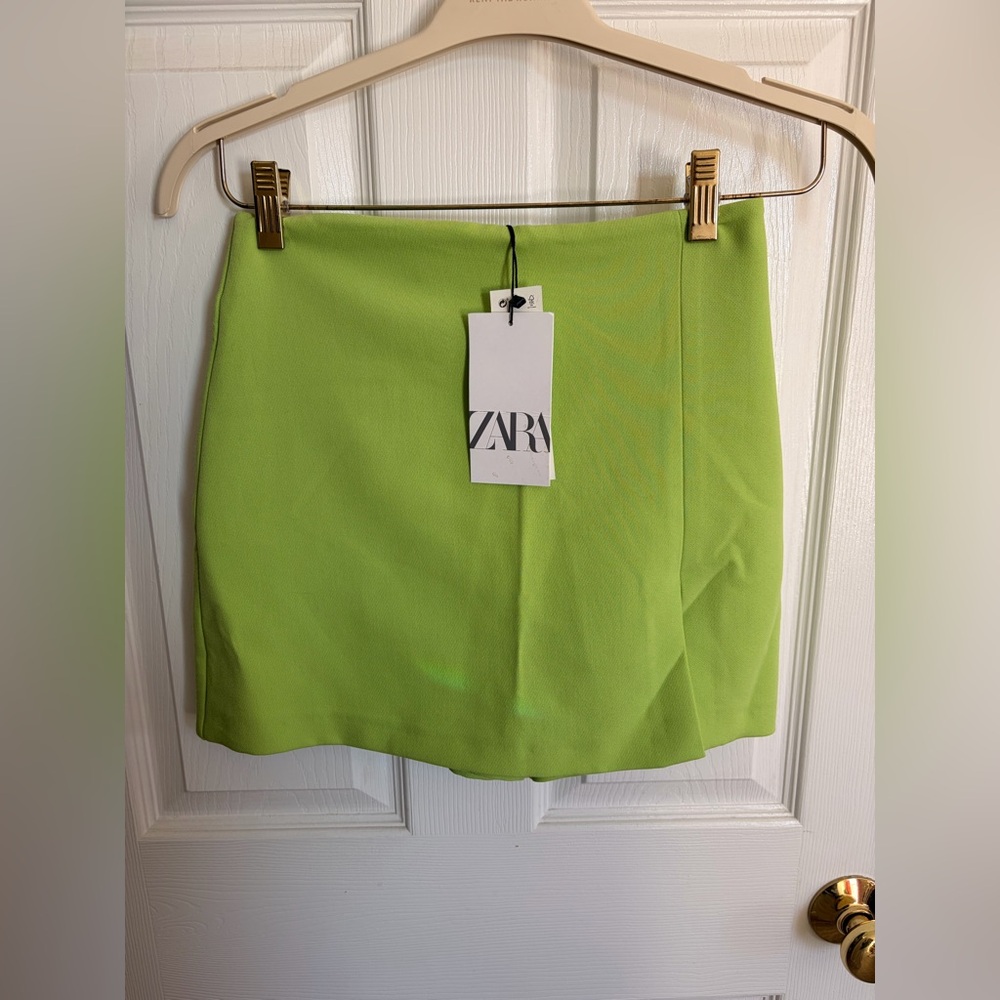 Zara Bright Green Mini Skort NWT